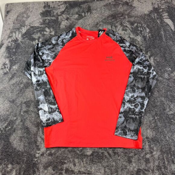 Bass Dash Long Sleeve Camo Red UPF 50 Shirt Men's L Stretch Fishing NWT - Picture 1 of 9